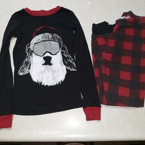 2 pairs of Boys pajamas